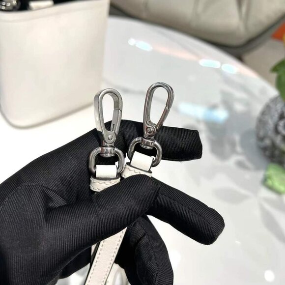 100% Authentic Prada Panier Shoulder Bag - Picture 8 of 8